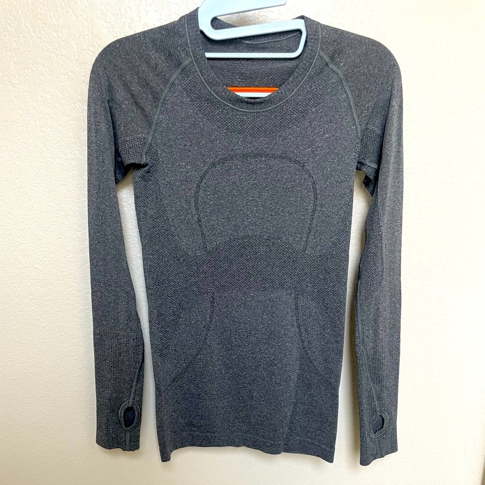 Lululemon Swiftly Tech Long-sleeved